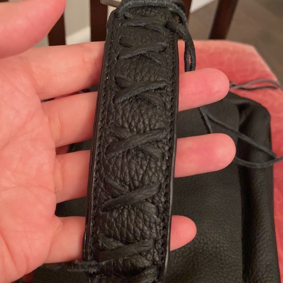 Brand New leather shoulder bag - Picture 2 of 15